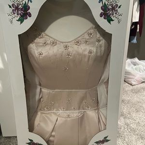 Mon Cheri Rum Pink Vintage Wedding Dress from the year 2000